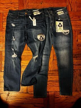 d. jeans Women Skinny Jeans - Dark Blue Distressed (Pair)